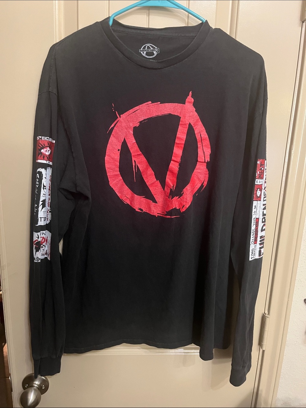 Borderlands 3 Large Long Sleeve Shirt